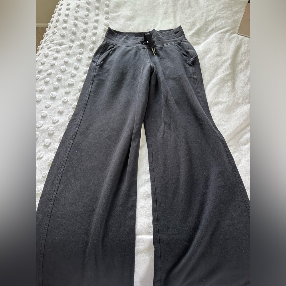 Athleta wide leg lounge pants